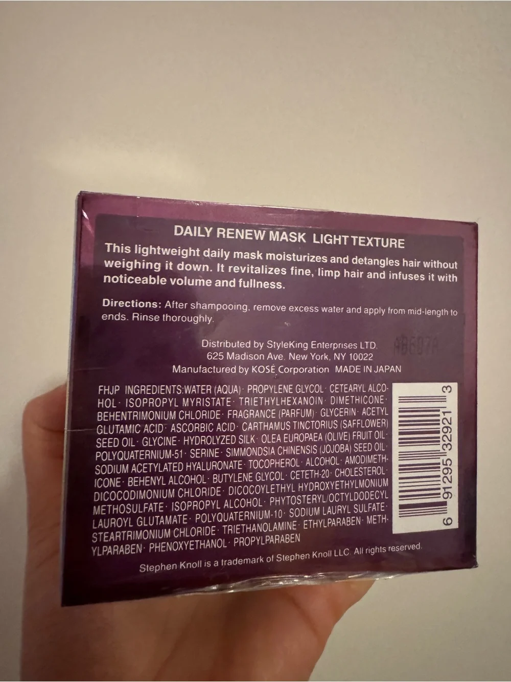 Stephen Knoll New York Daily Renew Mask Light Texture. Brand New, luxury hair.